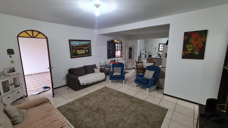 Imagem Casa com 4 Quartos à Venda, 367 m² em Ingleses Do Rio Vermelho - Florianópolis Imagem Casa com 4 Quartos à Venda, 367 m² em Ingleses Do Rio Vermelho - Florianópolis