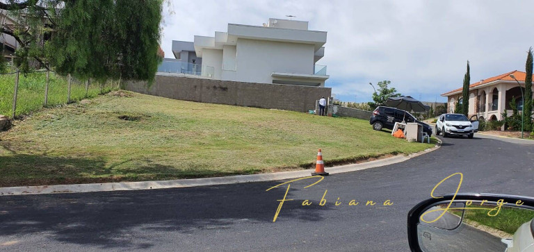 Terreno em Condomínio à Venda, 340 m² em Roncáglia - Valinhos