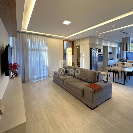 Imagem Casa com 3 Quartos à Venda, 180 m² em Três Rios Do Sul - Jaraguá Do Sul Imagem Casa com 3 Quartos à Venda, 180 m² em Três Rios Do Sul - Jaraguá Do Sul