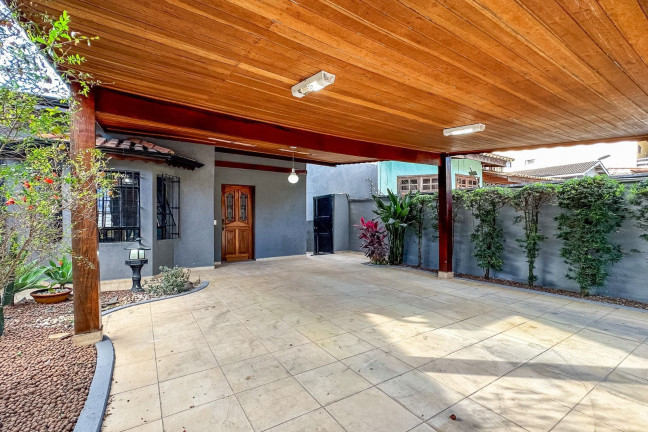Imagem Casa com 5 Quartos à Venda, 239 m² em Jardim Santa Bárbara - Atibaia Imagem Casa com 5 Quartos à Venda, 239 m² em Jardim Santa Bárbara - Atibaia