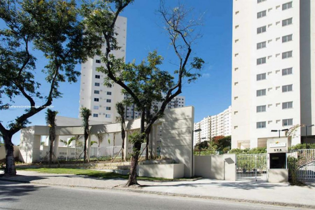Imagem Apartamento com 2 Quartos à Venda, em Del Castilho - Rio De Janeiro Imagem Apartamento com 2 Quartos à Venda, em Del Castilho - Rio De Janeiro