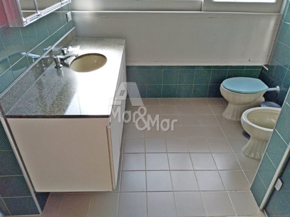 Imagem Apartamento com 3 Quartos à Venda, 200 m² em Pitangueiras - Guarujá