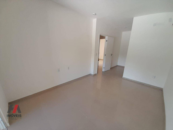 Imagem Casa com 4 Quartos à Venda, 135 m² em Urucunema - Eusébio Imagem Casa com 4 Quartos à Venda, 135 m² em Urucunema - Eusébio