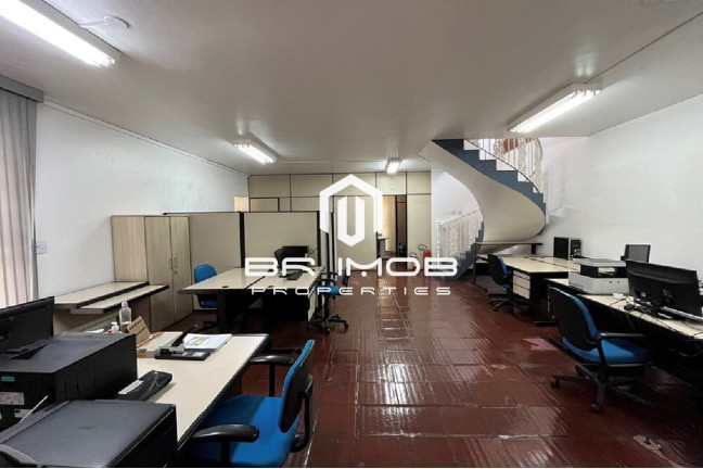 Imagem Casa com 7 Quartos à Venda, 307 m² em Boaçava - São Paulo Imagem Casa com 7 Quartos à Venda, 307 m² em Boaçava - São Paulo