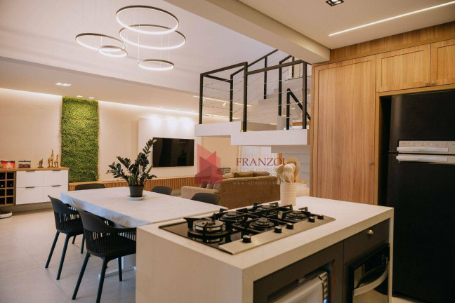 Imagem Casa com 3 Quartos à Venda, 309 m² em Dom Bosco - Itajaí Imagem Casa com 3 Quartos à Venda, 309 m² em Dom Bosco - Itajaí