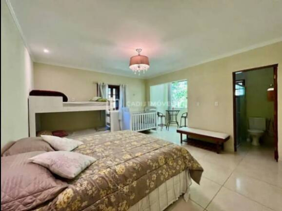 Imagem Chácara com 7 Quartos à Venda, 1.440 m² em Santo Antônio Do Pinhal Imagem Chácara com 7 Quartos à Venda, 1.440 m² em Santo Antônio Do Pinhal
