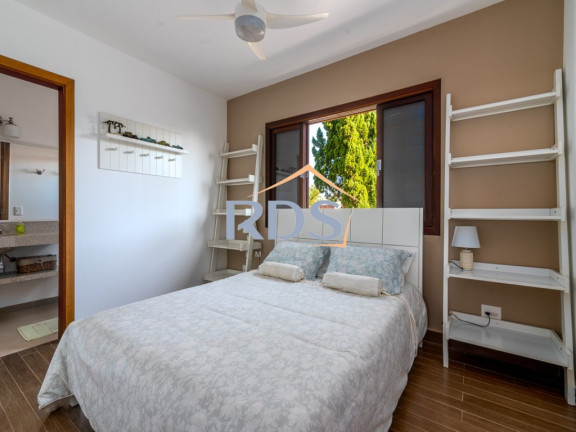 Imagem Sobrado com 6 Quartos à Venda, 349 m² em Nova Gardênia - Atibaia