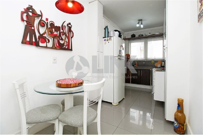 Imagem Apartamento com 2 Quartos à Venda, 77 m² em Cristo Redentor - Porto Alegre Imagem Apartamento com 2 Quartos à Venda, 77 m² em Cristo Redentor - Porto Alegre