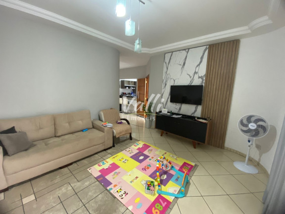 Imagem Casa com 2 Quartos à Venda, 250 m² em Dona Regina - Santa Bárbara Doeste Imagem Casa com 2 Quartos à Venda, 250 m² em Dona Regina - Santa Bárbara Doeste