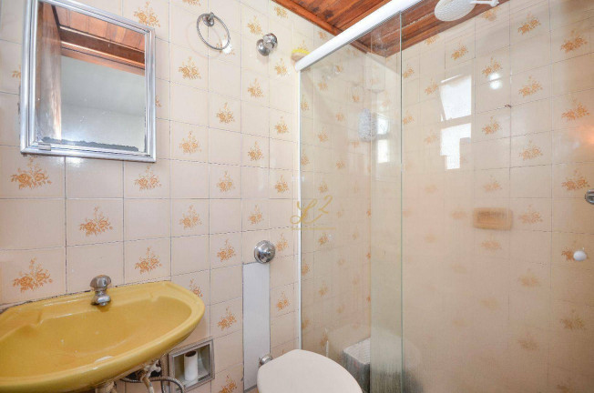 Imagem Kitnet com 1 Quarto à Venda, 21 m² em Centro - Curitiba Imagem Kitnet com 1 Quarto à Venda, 21 m² em Centro - Curitiba