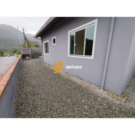 Imagem Casa com 2 Quartos à Venda, 180 m² em Rio Pequeno - Camboriú Imagem Casa com 2 Quartos à Venda, 180 m² em Rio Pequeno - Camboriú