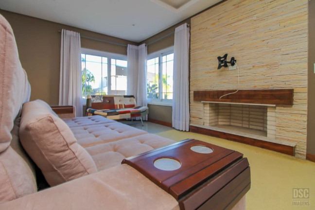 Imagem Casa com 3 Quartos à Venda, 332 m² em Aberta Dos Morros - Porto Alegre Imagem Casa com 3 Quartos à Venda, 332 m² em Aberta Dos Morros - Porto Alegre
