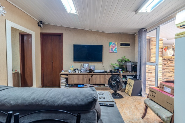 Imagem Casa com 5 Quartos à Venda, 270 m² em Sarandi - Porto Alegre Imagem Casa com 5 Quartos à Venda, 270 m² em Sarandi - Porto Alegre