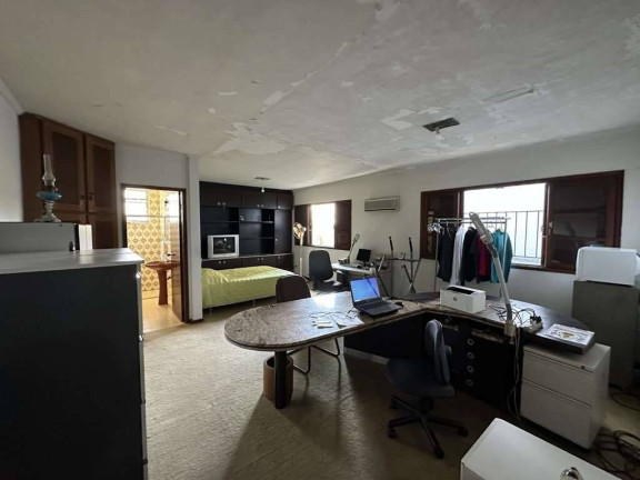 Imagem Casa com 4 Quartos à Venda, em Sumaré - São Paulo Imagem Casa com 4 Quartos à Venda, em Sumaré - São Paulo