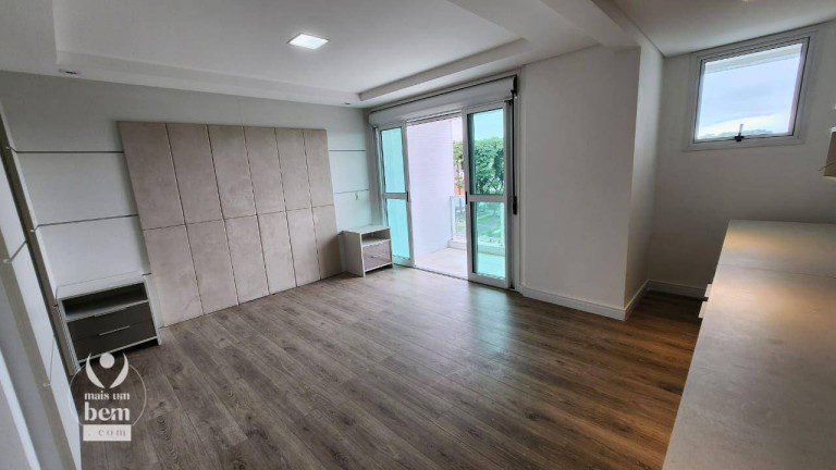 Imagem Cobertura com 2 Quartos à Venda, 131 m² em água Verde - Curitiba