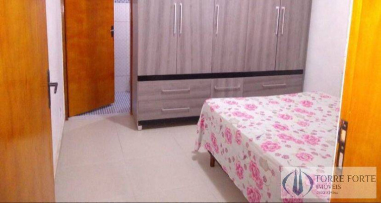 Imagem Casa com 2 Quartos à Venda, 80 m² em Jardim Do Estádio - Santo André Imagem Casa com 2 Quartos à Venda, 80 m² em Jardim Do Estádio - Santo André