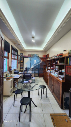 Imagem Casa com 3 Quartos à Venda, 200 m² em Nossa Senhora Das Graças - Manaus Imagem Casa com 3 Quartos à Venda, 200 m² em Nossa Senhora Das Graças - Manaus