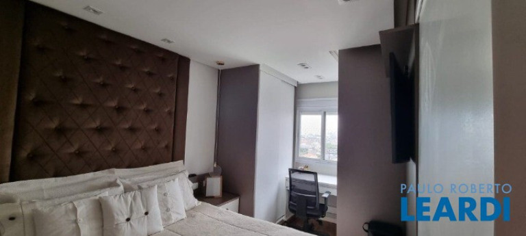 Imagem Apartamento com 2 Quartos à Venda, 77 m² em Campestre - Santo André