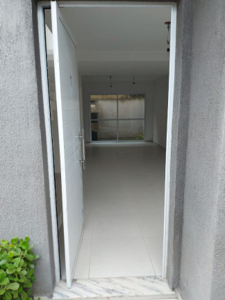 Imagem Sobrado com 2 Quartos à Venda, 63 m² em Cibratel Ii - Itanhaém Imagem Sobrado com 2 Quartos à Venda, 63 m² em Cibratel Ii - Itanhaém