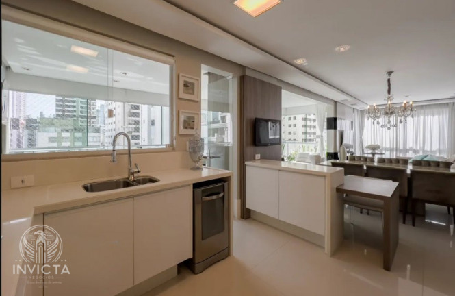 Imagem Apartamento com 3 Quartos à Venda, 151 m² em Centro - Balneário Camboriú Imagem Apartamento com 3 Quartos à Venda, 151 m² em Centro - Balneário Camboriú