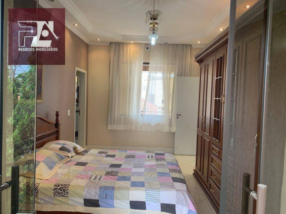 Imagem Casa com 2 Quartos à Venda, 300 m² em Centro - Lorena Imagem Casa com 2 Quartos à Venda, 300 m² em Centro - Lorena