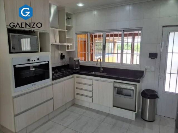 Imagem Chácara com 3 Quartos à Venda, 295 m² em Chácara Das Rosas - Cotia Imagem Chácara com 3 Quartos à Venda, 295 m² em Chácara Das Rosas - Cotia