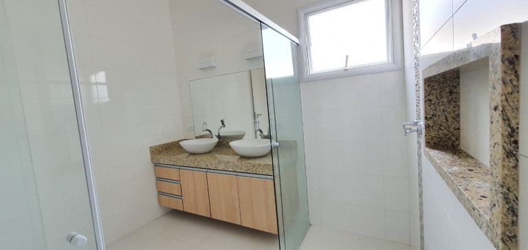 Imagem Casa com 5 Quartos para Alugar, 200 m² em Residencial Euroville - Bragança Paulista Imagem Casa com 5 Quartos para Alugar, 200 m² em Residencial Euroville - Bragança Paulista
