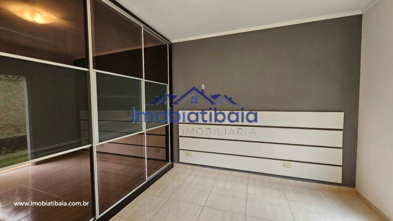 Imagem Casa de Condomínio com 3 Quartos à Venda, 910 m² em Guaxinduva - Atibaia