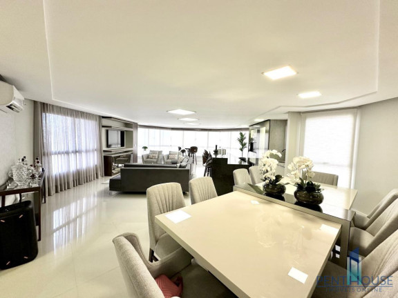 Imagem Apartamento com 3 Quartos à Venda, 179 m² em Centro - Balneário Camboriú