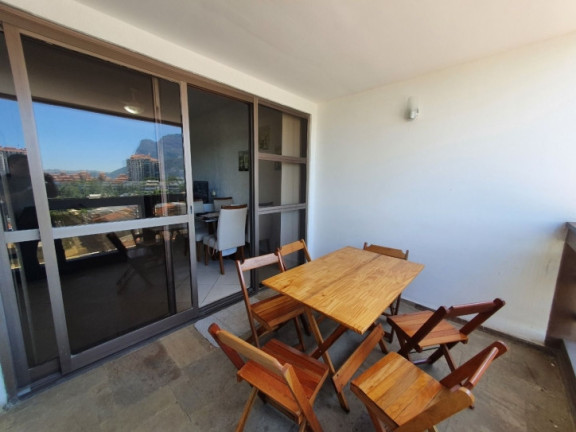 Imagem Apartamento com 2 Quartos à Venda, 72 m² em Barra Da Tijuca - Rio De Janeiro