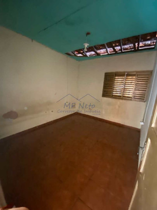 Imagem Casa com 3 Quartos à Venda, 294 m² em Vila Santa Terezinha - Pirassununga Imagem Casa com 3 Quartos à Venda, 294 m² em Vila Santa Terezinha - Pirassununga