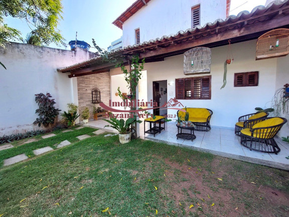Imagem Casa com 3 Quartos à Venda, em Candelária - Natal Imagem Casa com 3 Quartos à Venda, em Candelária - Natal