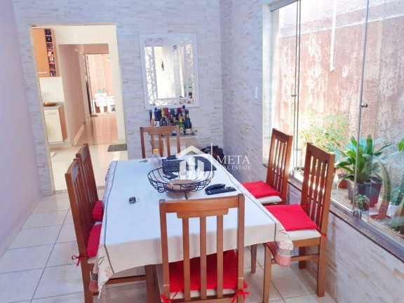 Imóvel com 4 Quartos à Venda, 200 m² em Parada Inglesa - São Paulo