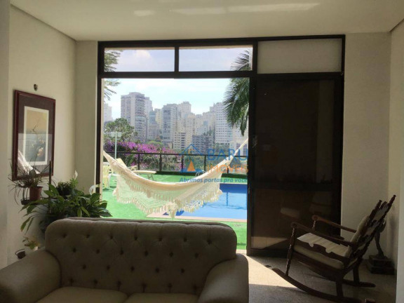 Imagem Casa com 4 Quartos à Venda, 520 m² em Perdizes - São Paulo Imagem Casa com 4 Quartos à Venda, 520 m² em Perdizes - São Paulo