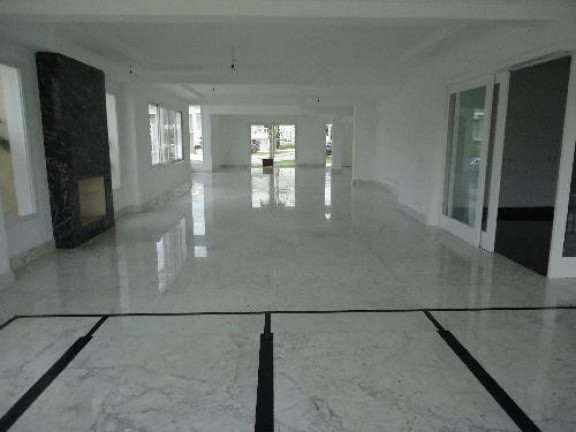 Imagem Casa com 5 Quartos à Venda,  em Alphaville