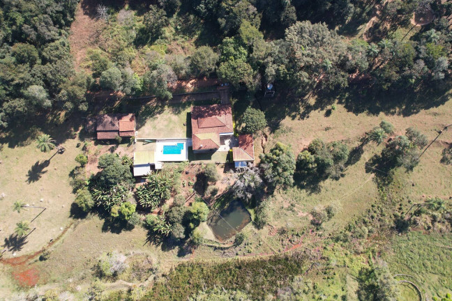 Imagem Chácara com 5 Quartos à Venda, 20 m² em Zona Rural - Mateus Leme Imagem Chácara com 5 Quartos à Venda, 20 m² em Zona Rural - Mateus Leme