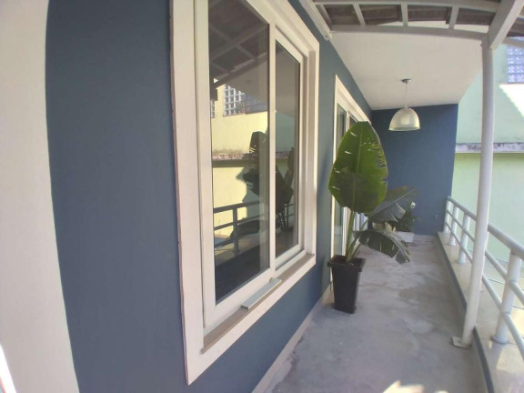 Imagem Casa com 3 Quartos à Venda, 248 m² em Vila Valqueire - Rio De Janeiro