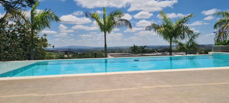 Imagem Casa com 4 Quartos à Venda, 350 m² em Kurumin - Itu Imagem Casa com 4 Quartos à Venda, 350 m² em Kurumin - Itu