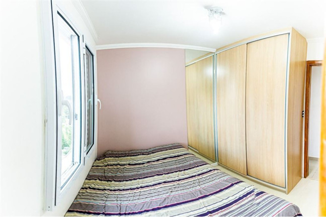 Imagem Imóvel com 3 Quartos à Venda, em Jardim Marilu - Carapicuíba Imagem Imóvel com 3 Quartos à Venda, em Jardim Marilu - Carapicuíba