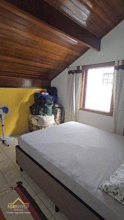 Imagem Imóvel com 3 Quartos à Venda, 100 m² em Solemar - Praia Grande Imagem Imóvel com 3 Quartos à Venda, 100 m² em Solemar - Praia Grande