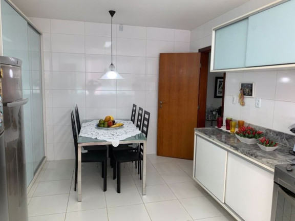 Imagem Casa com 5 Quartos à Venda, 440 m² em Alphaville Ii - Salvador Imagem Casa com 5 Quartos à Venda, 440 m² em Alphaville Ii - Salvador