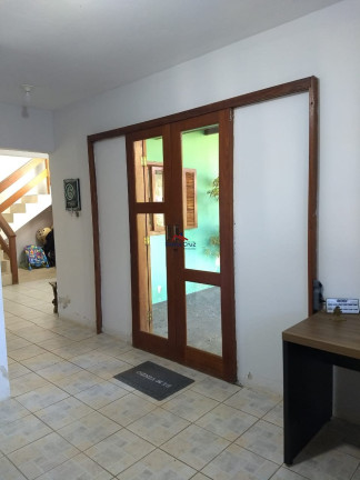 Imagem Sobrado com 4 Quartos à Venda, 580 m² em Ingleses Do Rio Vermelho - Florianópolis Imagem Sobrado com 4 Quartos à Venda, 580 m² em Ingleses Do Rio Vermelho - Florianópolis