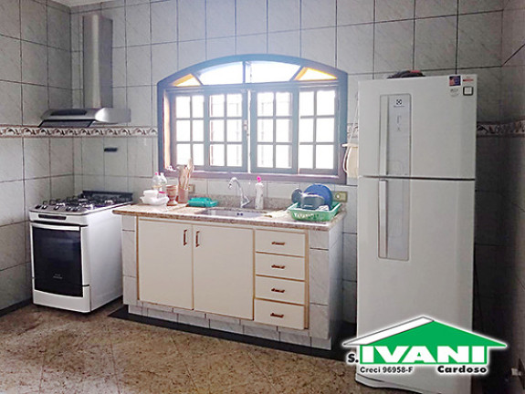 Imagem Casa com 3 Quartos para Temporada, 100 m² em Itaguá - Ubatuba Imagem Casa com 3 Quartos para Temporada, 100 m² em Itaguá - Ubatuba