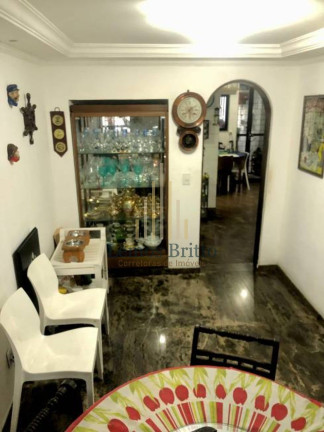 Imagem Casa com 4 Quartos à Venda, 168 m² em Piatã - Salvador Imagem Casa com 4 Quartos à Venda, 168 m² em Piatã - Salvador