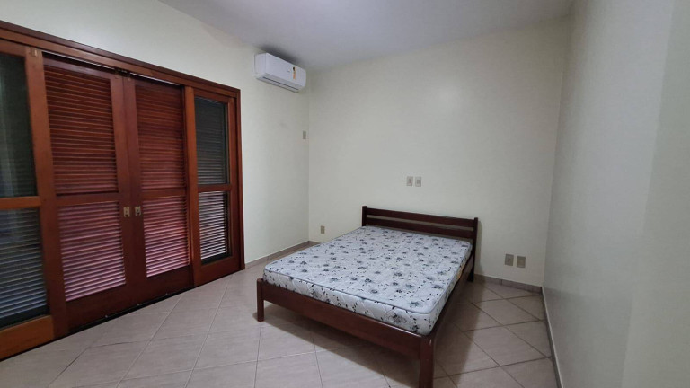 Imagem Casa com 4 Quartos à Venda, 329 m² em Riviera De São Lourenço - Bertioga Imagem Casa com 4 Quartos à Venda, 329 m² em Riviera De São Lourenço - Bertioga