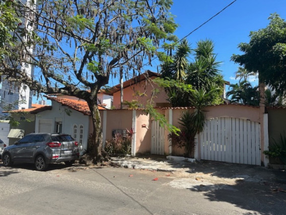 Imagem Casa com 3 Quartos à Venda, 240 m² em Pituba - Salvador Imagem Casa com 3 Quartos à Venda, 240 m² em Pituba - Salvador