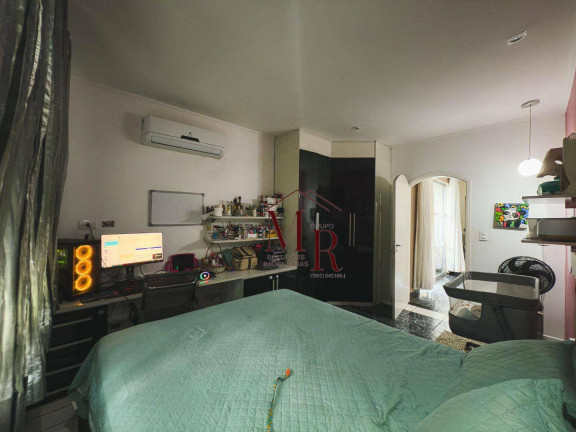Imagem Casa com 4 Quartos à Venda, 288 m² em Canto Do Forte - Praia Grande Imagem Casa com 4 Quartos à Venda, 288 m² em Canto Do Forte - Praia Grande