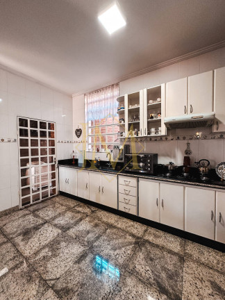 Imagem Casa com 3 Quartos à Venda, 360 m² em Bom Jesus - Coronel Fabriciano Imagem Casa com 3 Quartos à Venda, 360 m² em Bom Jesus - Coronel Fabriciano