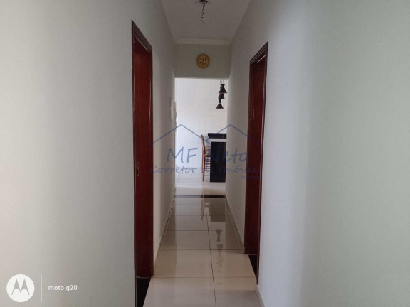Imagem Casa com 3 Quartos à Venda, 290 m² em Jardim Treviso - Pirassununga Imagem Casa com 3 Quartos à Venda, 290 m² em Jardim Treviso - Pirassununga