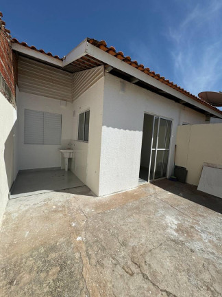 Imagem Casa com 2 Quartos à Venda, 47 m² em Cuiabá Imagem Casa com 2 Quartos à Venda, 47 m² em Cuiabá
